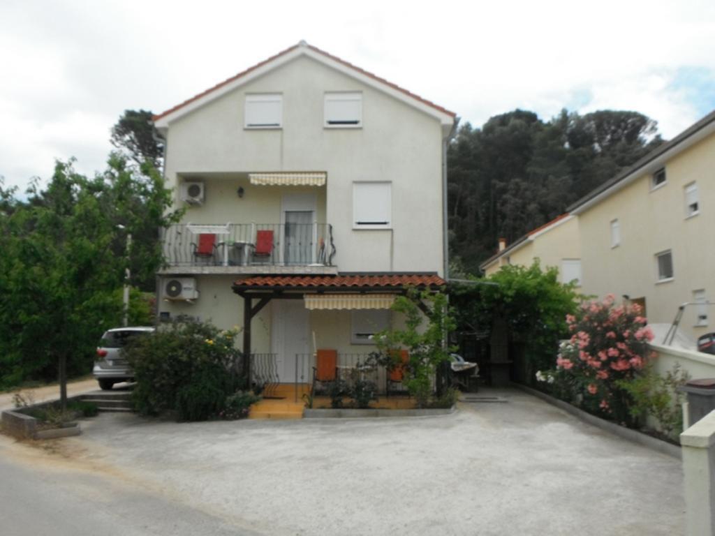 Apartment Lara Rab Town Exterior photo